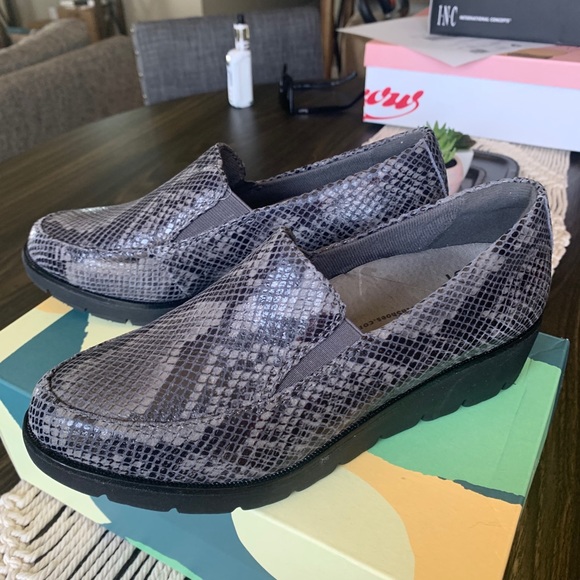 New earth size 6 - Picture 7 of 12